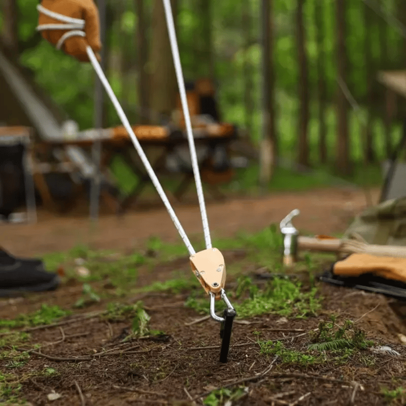 š„Outdoor Windproof RopeCamping Wind Rope Pulley Tie Down Strap with Carabiner, 4M Durable Nylon Ropeš„