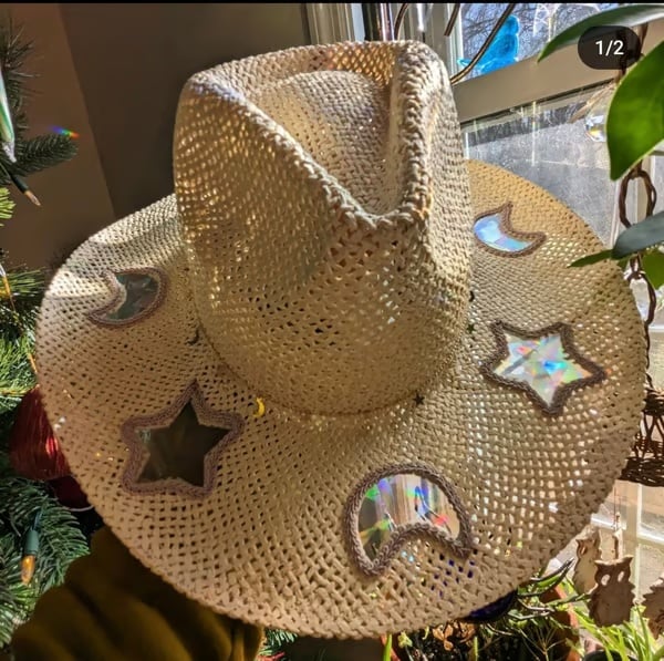 👒قبعة رعاة البقر من القش بتصميم منشوري من Suncatcher