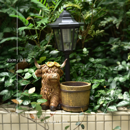 Solar-Powered Highland Cow Lamp for Yard & Garden Decor