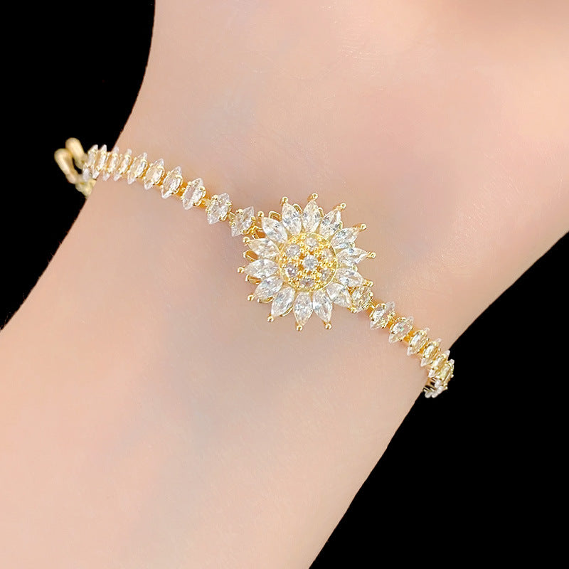 🌻💎 Chic Sunflower Bracelet – Adjustable, Sparkling & Perfect for Any Occasion