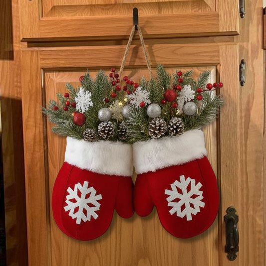 Handgemachter Weihnachtsfäustlingskranz 