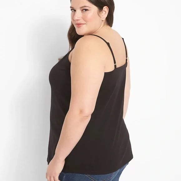 🏆Loose-fitting Tank Top With Built-in Bra