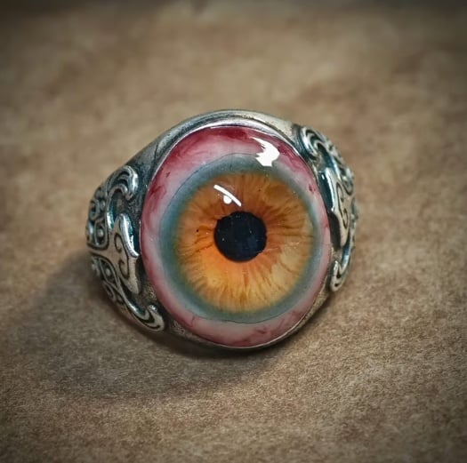 👁 Eye of the Curtain ring