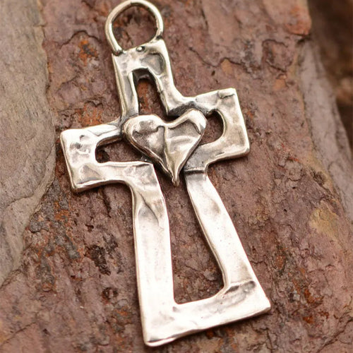 ✝️100 % handgefertigtes Silberkreuz mit heilendem Herz