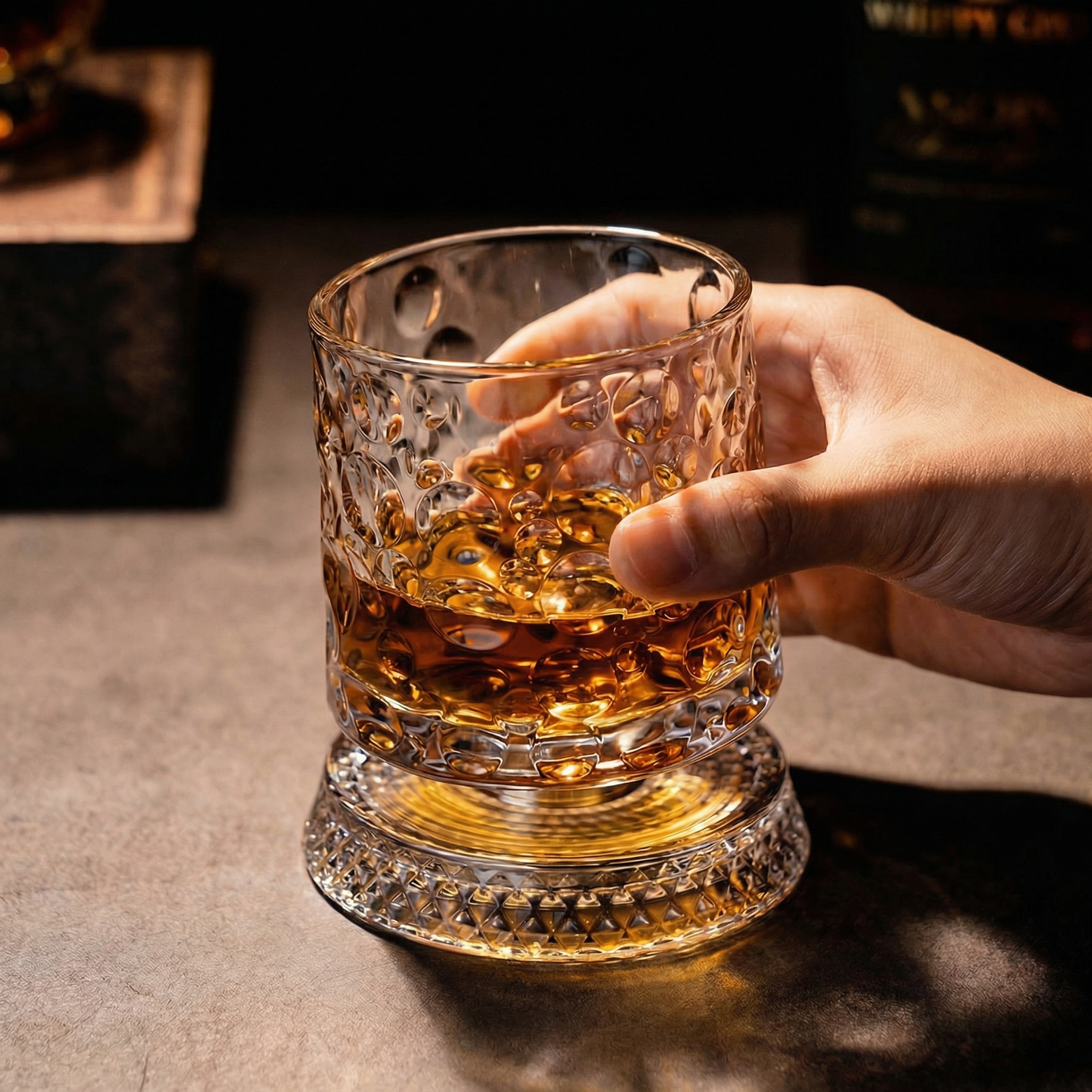 🥃 Rotating Whiskey Glass
