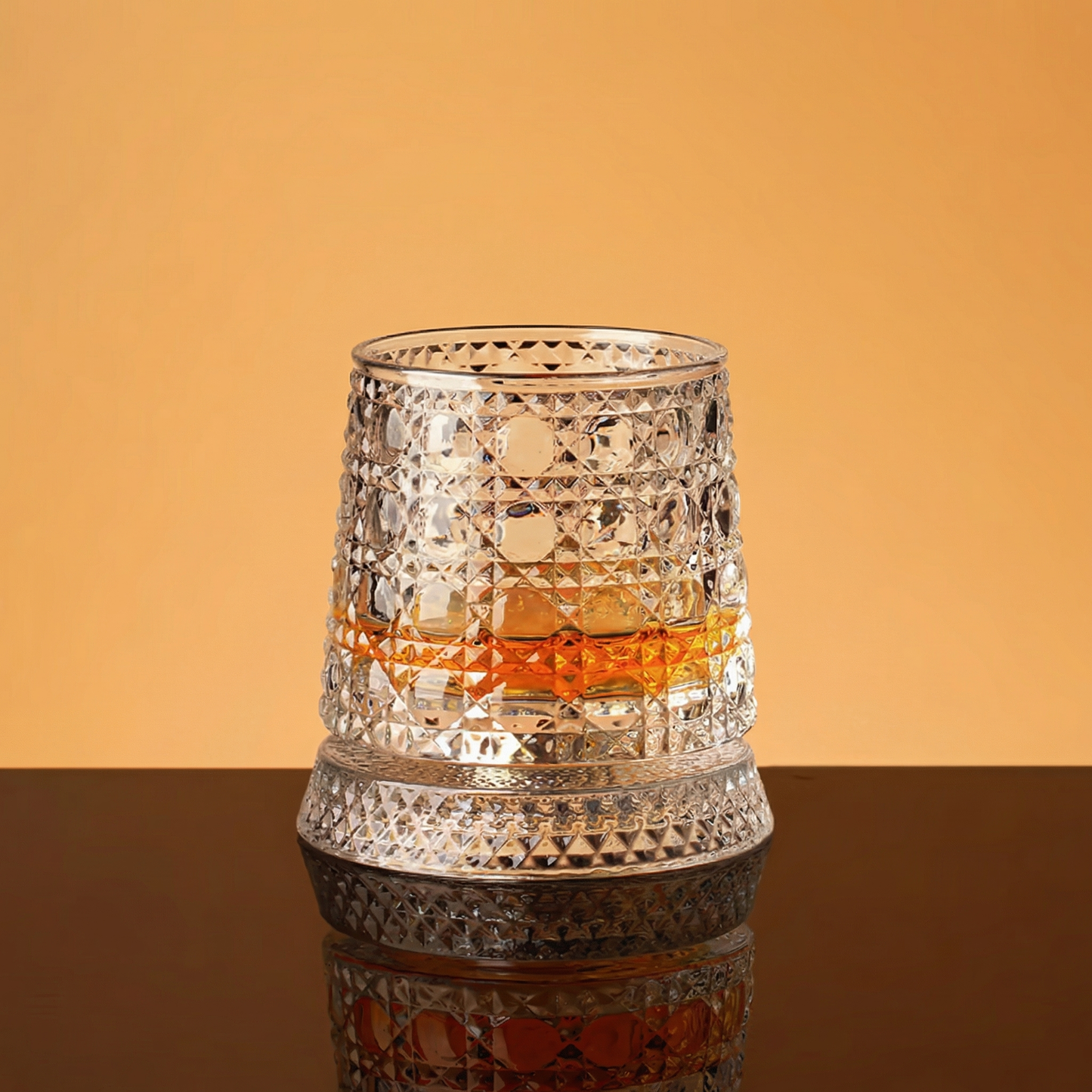 🥃 Rotating Whiskey Glass