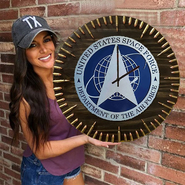 🔥🎁 Handmade Patriotic American Flag Clock — Perfect Gift for Veterans & Patriots