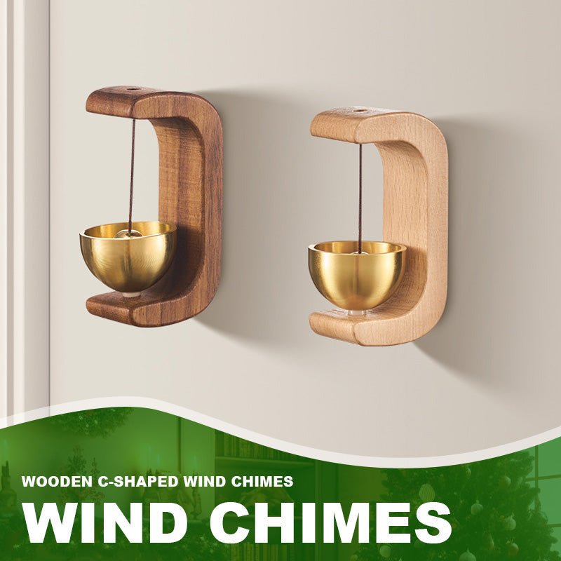 C-förmiges Windspiel aus Holz 