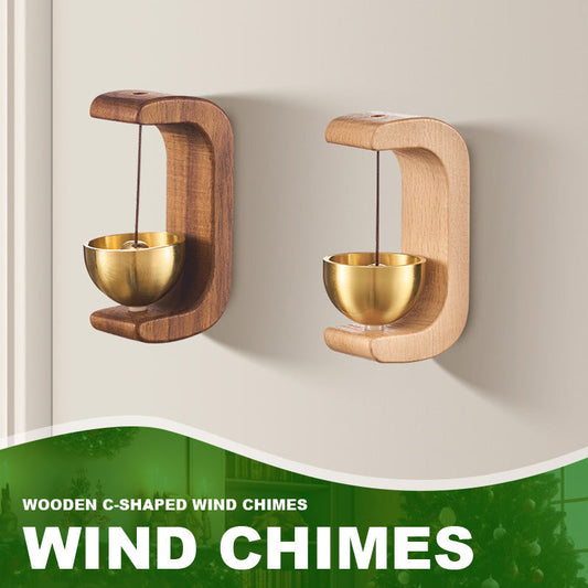 C-förmiges Windspiel aus Holz 