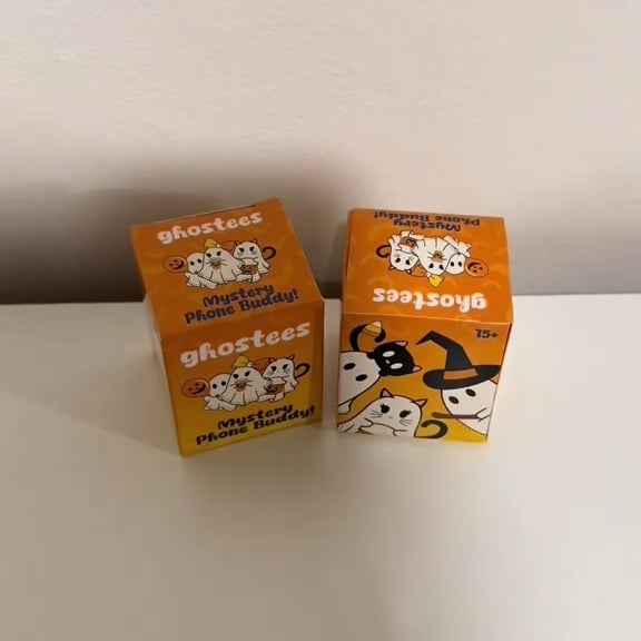 👻📱 Ghostees Mystery Phone Buddy - Blind Box