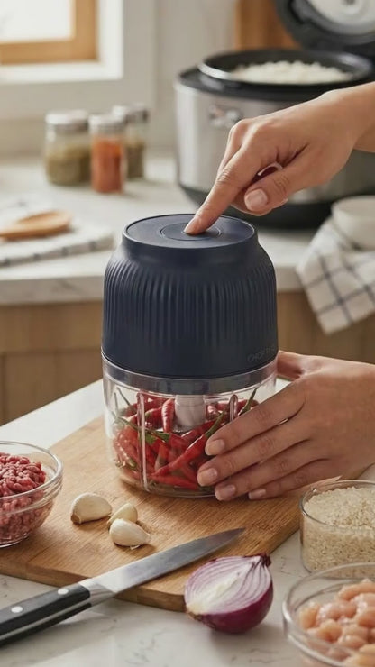 🔪🧄Rechargeable Large-Capacity Electric Food Chopper – Robust Motor & Stainless Steel Blades
